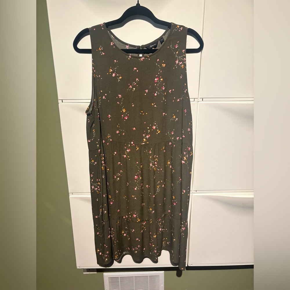 Reitmans Green Sleeveless Sundress Midi